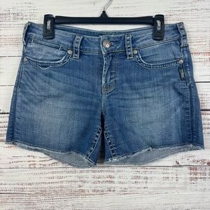 Silver Jean shorts Toni size 27 cut off ‎ Women's Classic Blue Jean Shorts